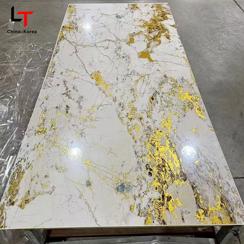 Papan UV PVC 1220×2440mm 3mm kalis air untuk Hiasan panel Dinding Dalaman dengan Kemasan Berkilat Tinggi untuk Hiasan Reka Bentuk Pejabat Rumah