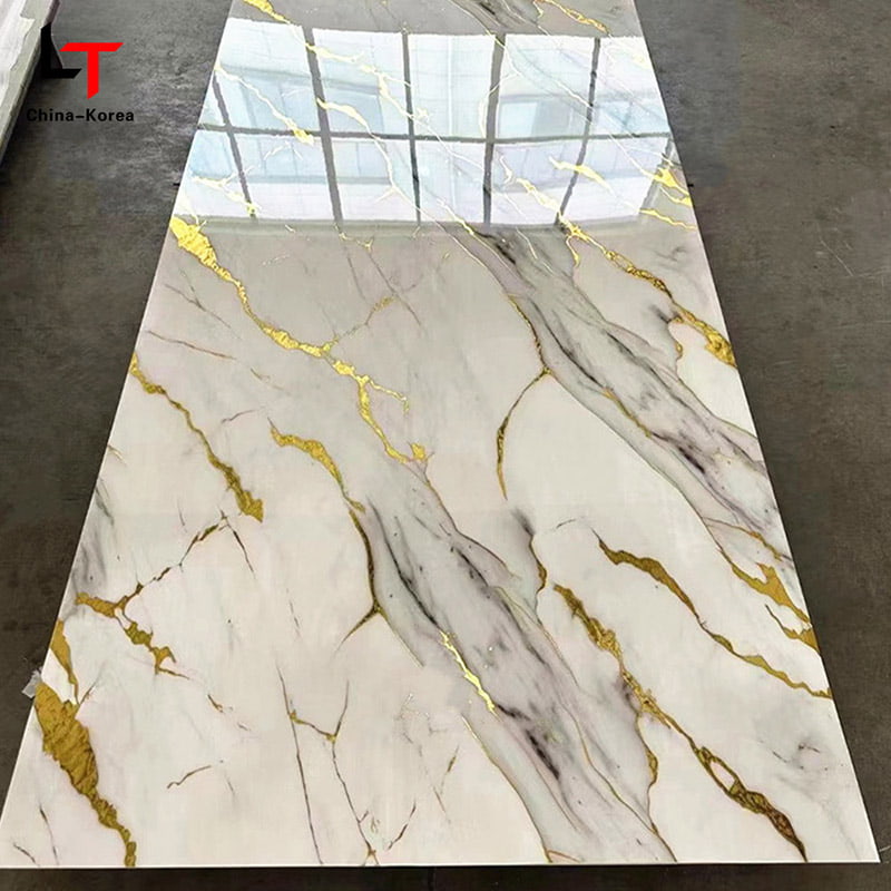 Papan UV PVC 1220×2440mm 3mm kalis air untuk Hiasan panel Dinding Dalaman dengan Kemasan Berkilat Tinggi untuk Hiasan Reka Bentuk Pejabat Rumah