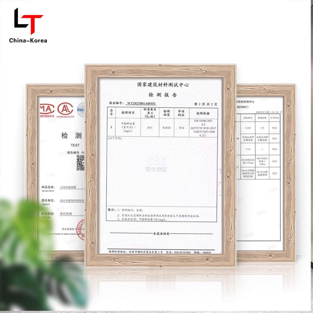 1220×2440mm Mesra Alam PVC Kayu Veneer Bijian Panel hiasan dinding untuk Pelapisan Dinding Dalaman Kalis Air Tahan Calar Mudah Dipasang